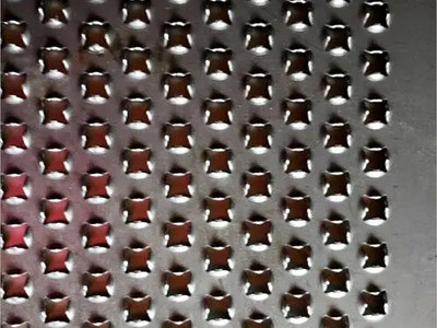 冲孔防滑板图片6